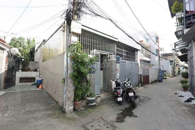 BÁN NHÀ QUẬN 12 HẺM XE HƠI ĐƯỜNG NGUYỄN ẢNH THỦ PHƯỜNG HIỆP THÀNH