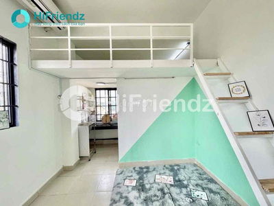 Phòng trọ giá rẻ có máy lạnh+cửa sổ trời thoáng mát ngay khu Tên Lửa