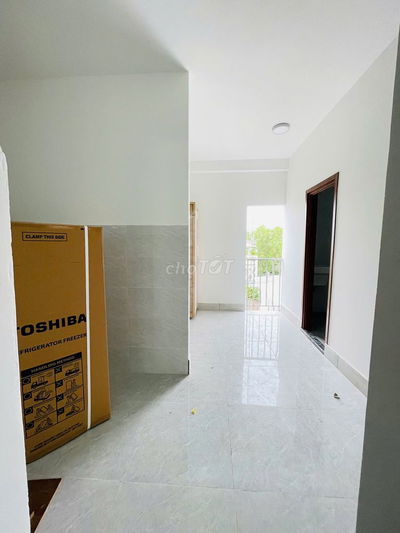 Mới xây - 2PN - ban công - vườn lài
