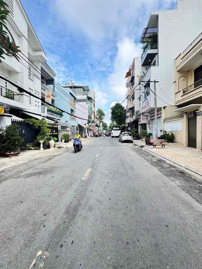 cho thuê nhà nguyên căn mặt tiền