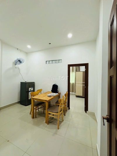 Phòng CH tách bếp đủ nội thất 30m2 - 62/1A Trương Công Định Q.Tân Bình