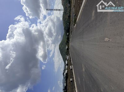 Bán lô đất view sông Quán Trường, thuộc xã Vĩnh Trung tp Nha Trang 499m2 Giá 2 Tỷ 950