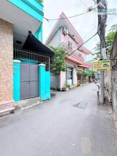 🔥 Nhà 2 mê 1 Tum...Đi Kiệt 1/28 Tôn Thất Đạm vào 20m   Hướng Tây  Dt : 62m2 ngang 5m55