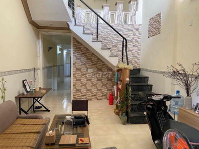 BÁN GẤP NHÀ 2 TẦNG 4PN ĐƯỜNG HOA LƯ- SƠN TRÀ, GIÁ RẺ 4,6 TỶ/72m2 TL