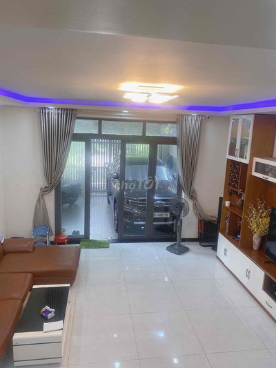 Bán Nhà Biệt Thự Ven Sông Phước Long B Q9