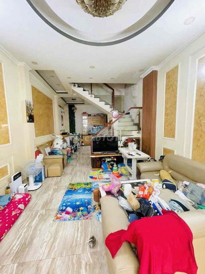 Nhà hẻm xe hơi Quang Trung vào, 4x10m, 4T, 5PN, cho thuê 12tr, SHR