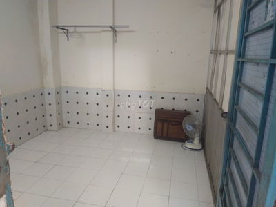 Phòng trọ 10m2 đường Quốc lộ 13, Bình Thạnh