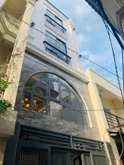 Nhà hẻm xe hơi 4 tầng ngang lớn 5.2m ngay Nguyễn Văn Trỗi - nhỉnh 8 tỷ