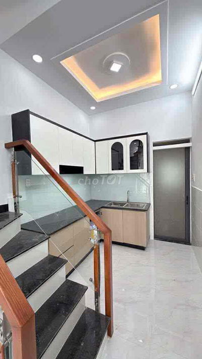 🏡 Nhà Bán mặt tiền đường Tên Lửa,Kinh Doanh buôn bán đều thuận tiện!