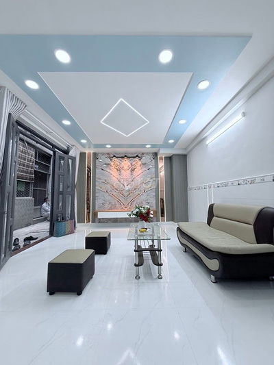 NHÀ HOÀNG DIỆU Q4- HẺM ĐẸP- 40m2- 2 TẦNG- KO QH- CHỈ 5 TỶ TL