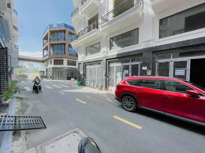 BÁN NHÀ THÔ GẤP - ĐI ĐỊNH CƯ 4,99 tỷ còn TL