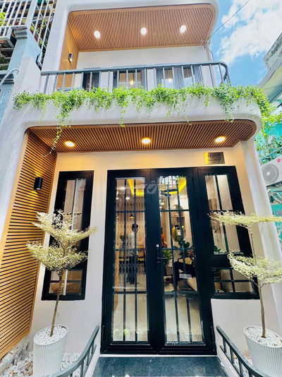 Bán nhà Quốc Lộ 13, 34m2 nhà mới đẹp 4 tỷ 68 TL