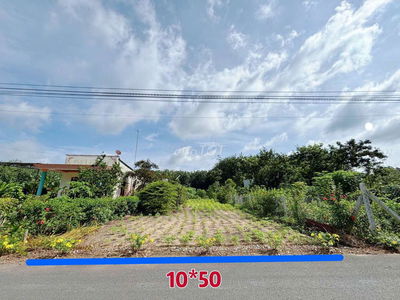 Bán đất ngang 10m ngay trung tâm - KDC 680tr