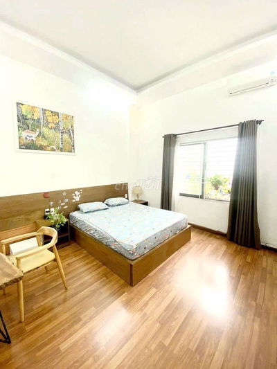 Căn hộ studio phố tây An Thượng có cửa sổ thoáng
