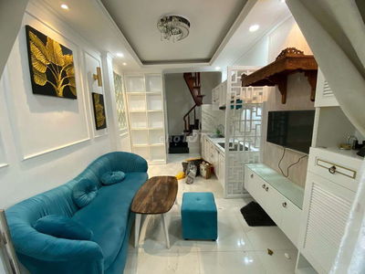 Cho thuê nhà nguyên căn.Đường Trần Hưng Đạo.Phường Cầu Kho.Quận 1