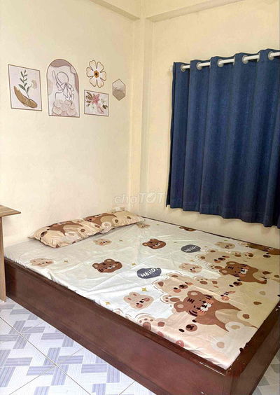 Phòng mới 4triệu nội thất đầy đủ, đường CMT8, hẻm ô tô