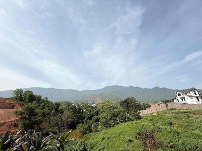 VIP NGHỈ DƯỠNG VIEW HỒ VIEW NÚI NON NGUYÊN BẢN 1160M YÊN BÌNH THẠCH TH