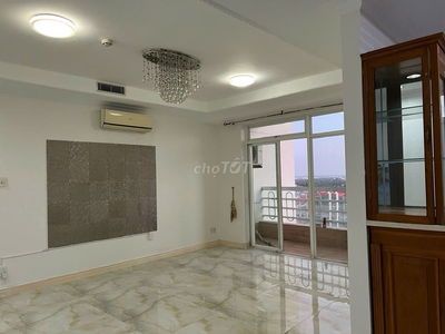 Cần bán căn hộ Penthouse Hoàng Tháp Plaza