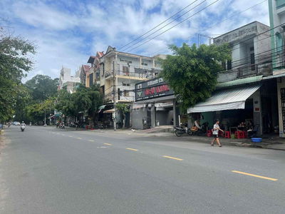 Bán đất tặng dãy trọ mặt tiền kinh doanh cũ ngay chợ bờ hồ xóm vắng