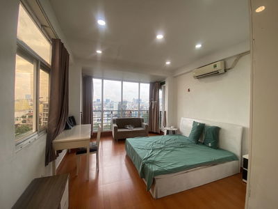 Cho thuê căn hộ view bờ sông hoàng sa có thang máy tận phòng