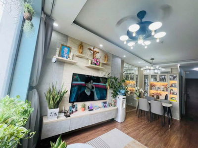 Vợ chồng em cần bán căn 2 ngủ 2 vs cc NThome Phố Nhổn view cực đẹp .