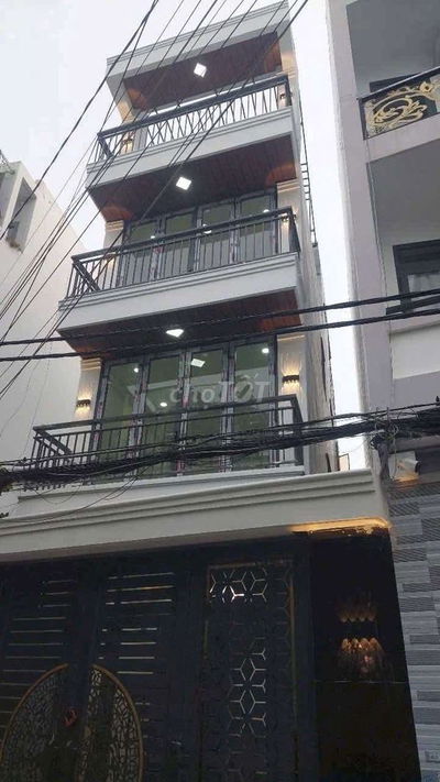 5,9ti TL nhà mới dt 4,3×16 trệt 2 lầu sân thượng 4pn4wc P BtdB T lửa