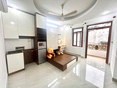 Khai Trương Phòng Ban Công Máy Giặt Riêng Bình Thạnh Gần Văn Lang, Q1