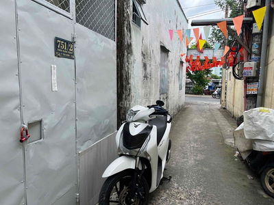 *Bán Nhà 2 Mặt Tiền Hẻm 751 và 753 Trần Xuân Soạn, Quận 7*