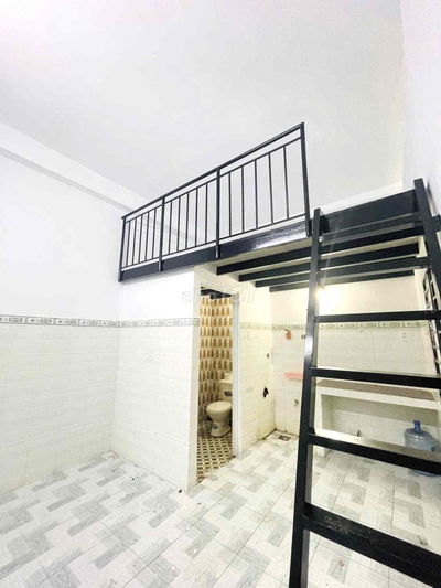 PHÒNG ĐẸP GIÁ TỐT QUẬN 8, GÁC CAO, GIỜ GIẤC TỰ DO KHÔNG CHUNG CHỦ