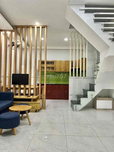 Cho Thuê Nhà 1 Trệt 1 Lầu 2PN 5x7m Hẻm 308 Huỳnh Tấn Phát