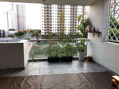 Phòng 30m2 Ban Công To View Đẹp chợ Bình Khánh