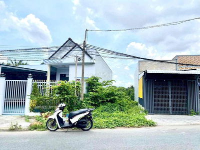 Nền mặt tiền đường Nguyễn Văn Quy đoạn qua cầu Lòng Ống, Cái Răng