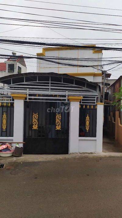 Bán nhà Bình Dương gồm nhà chính và 3 phòng trọ