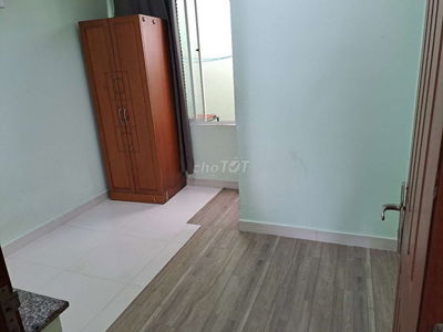 Phòng Lê Văn Sỹ Quận 3 wc riêng giờ tự do