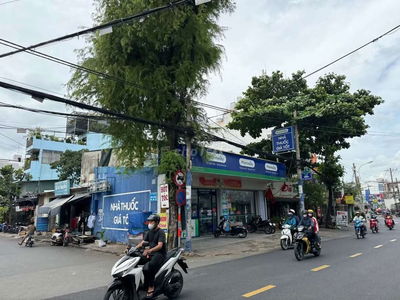 Căn Góc 2 Mặt Tiền Lê Đức Thọ. Gò Vấp. Diện tích: 9,7m x 20m