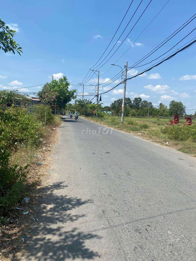 Nha câp 4,DT:84m2,1phong ngu,đương:Đinh Văn Ươc,huyên Binh Chanh