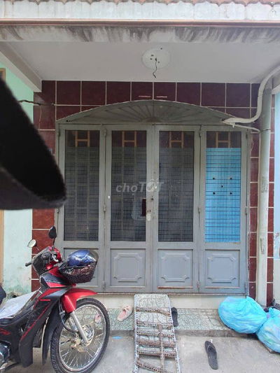 Nhà 2 Tầng, Bùi Quang Là, Kế bên Emart, vị trí đẹp, 48 m2, 2PN