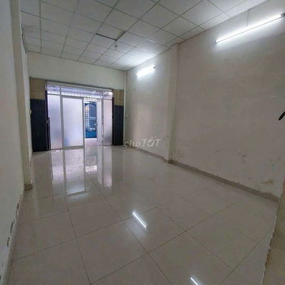 NHÀ HẺM XE HƠI THÔNG CÁCH ĐƯỜNG CHÍNH 50M KHU VỰC AN NINH GẦN CHỢ