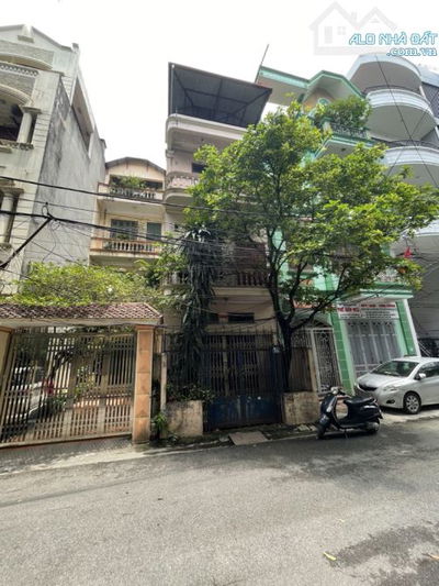 Phố VIP Ngụy Như KON TUM 50M ,3 ô tránh, 19 Tỷ