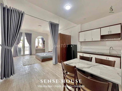 CĂN HỘ STUDIO BAN CÔNG FULL NỘI THẤT GẦN ETOWN CỘNG HOÀ NHÀ GA T3