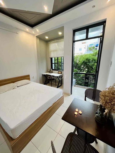 Phòng Tách Bếp - Máy Giặt Riêng - Ban Công