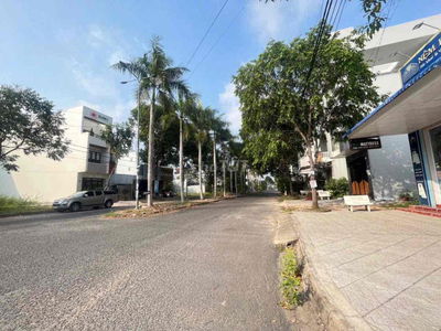 Bán nền đẹp đường Phan Trọng Tuệ KDC Diệu Hiền