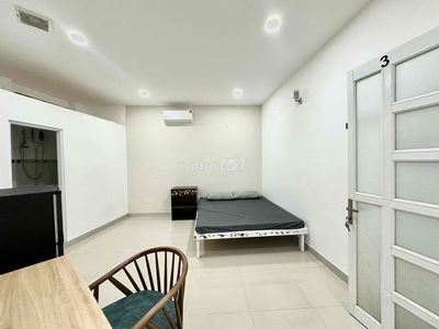✨PHÒNG GIÁ RẺ NGAY VX DÂN CHỦ Q3 - CHỈ TÍNH ĐIỆN NƯỚC -CAM KẾT NHƯ ẢNH
