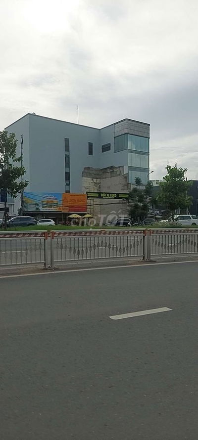 Nhà mặt phố Khuất Duy Tiến