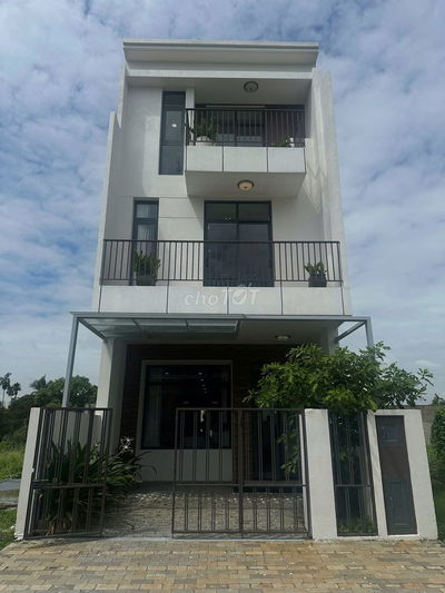 Nếu bạn không ngại xem tin này tôi không ngại mang lại tương lai.