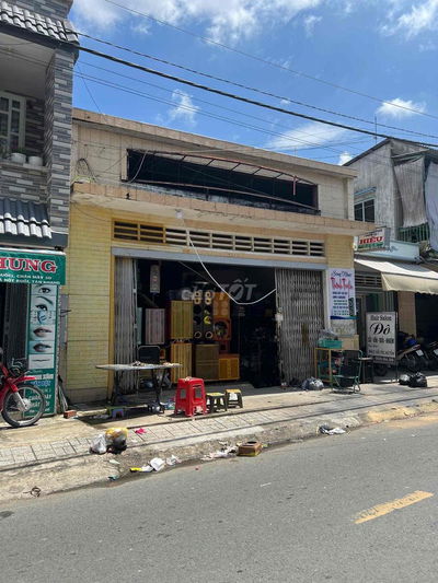CẦN BÁN NHÀ 2 MẶT TIỀN LÊ LỢI TRUNG TÂM QUẬN THỐT NỐT