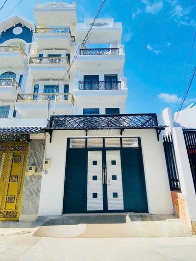 NHÀ KHU TÊN LỬA - GIÁP Q6 - NGAY TL10 - 77M2 ( 4.3X17.5) 4 TẦNG HẺM 8M