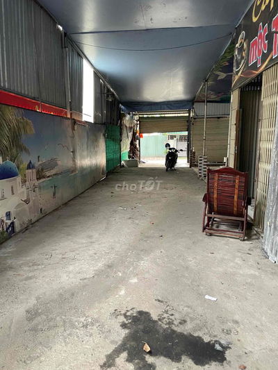 nhà mặt tiền 220m 2 phong 1vê sinh đuong 234 Vĩnh Lộc