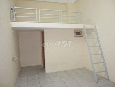 Phòg dãy có gác,đườg Lê Trọg Tấn ngay ĐH Côg Thương,0 chug chủ,giờtựdo
