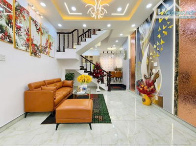 Nhà Bán Ngộp ‼️ đường Lạc Long Quân - Quận 11 / 70,3m² / Giá 2 Tỷ 150 (Sổ Hồng Riêng)